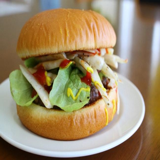 まこもバーガー